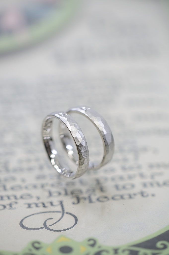 鎚目の結婚指輪