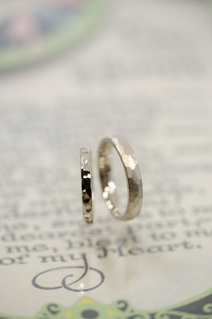 鎚目の結婚指輪