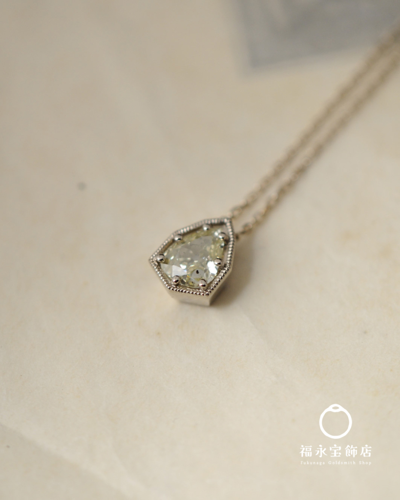 ダイヤモンドのペンダント　フルオーダー